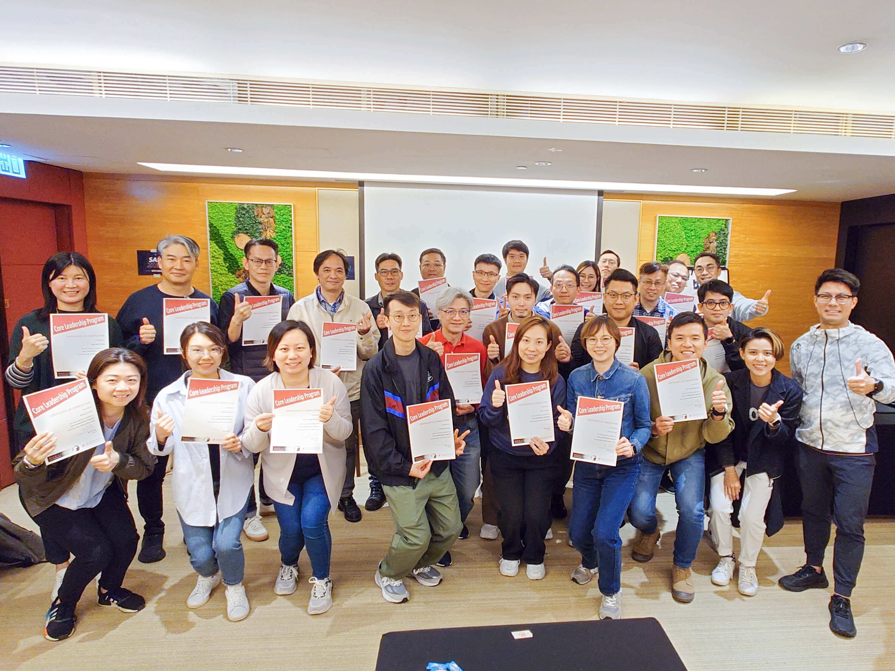 新輝培育未來領袖，VR互動體驗！